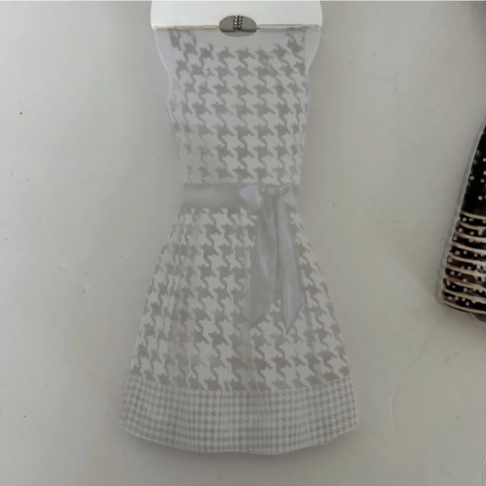 LILYMCGEE BLOCK NOTES DRESSES WITH HANGERS SOME NWT